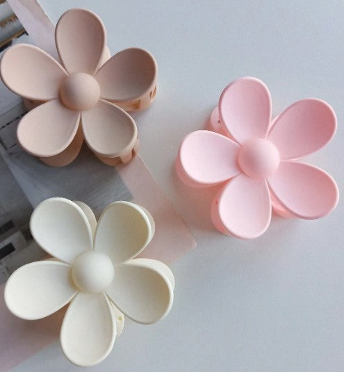 Daisy Claw Clip