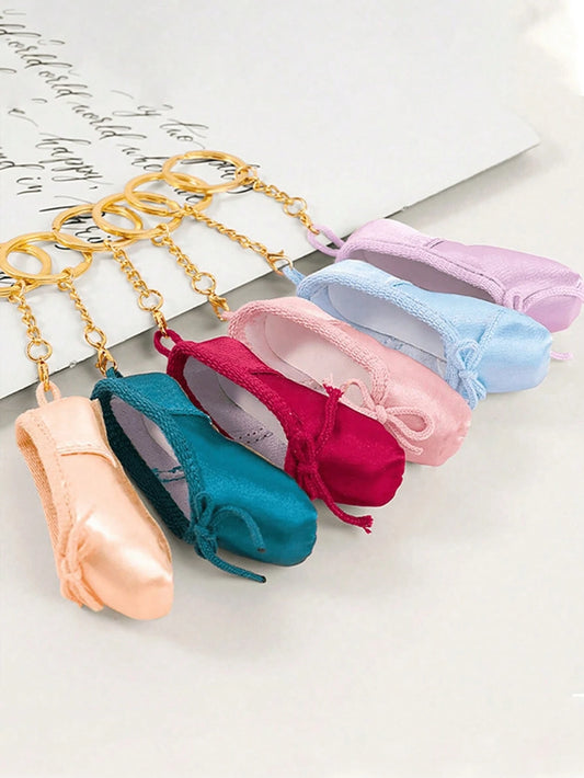 Pointe Shoe Shoe Keyring