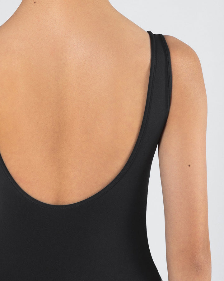 Clara Leotard - Girls
