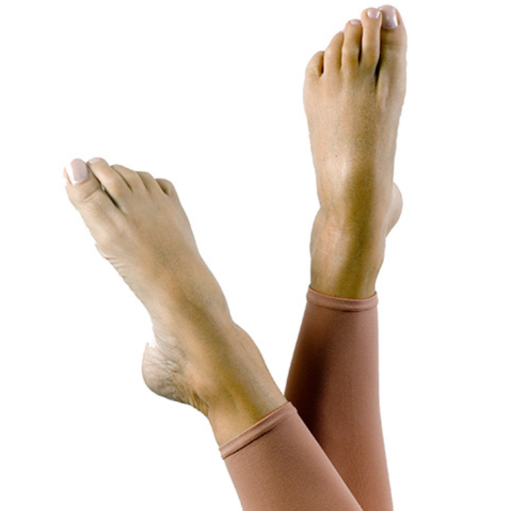 Fiesta Footless Matte Micro Basics Adult - The Stage Shop